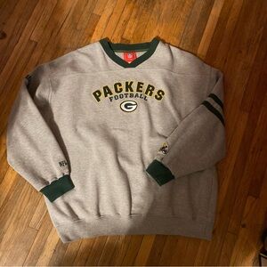 Vintage 90’s NFL Packers Gray and Green Football Crewneck